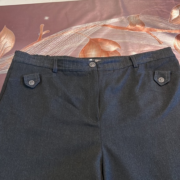 Guzella European Pants - Picture 9 of 13